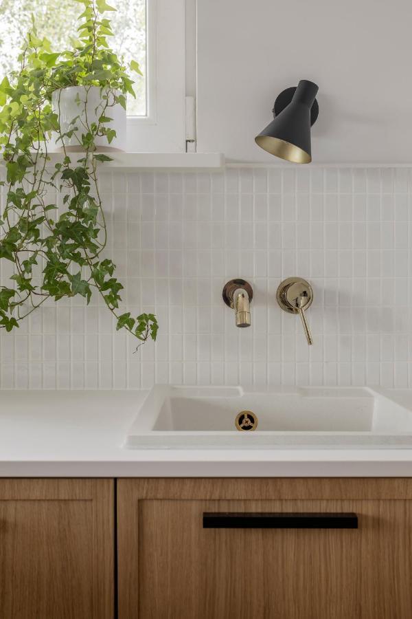Stylowy Apartament Przy Metrze ワルシャワ エクステリア 写真